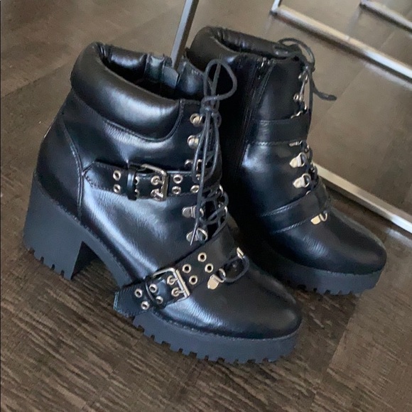 ASOS Shoes - ASOS boots